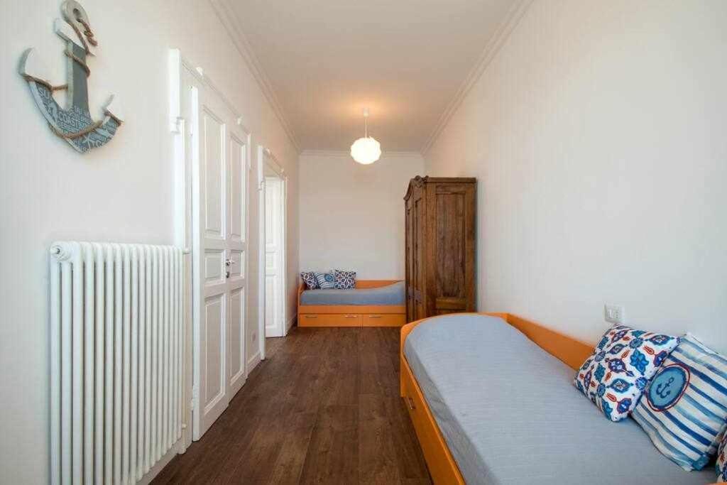 Villa Peroni Lake Como Classic With Swimming Pool Apartment *